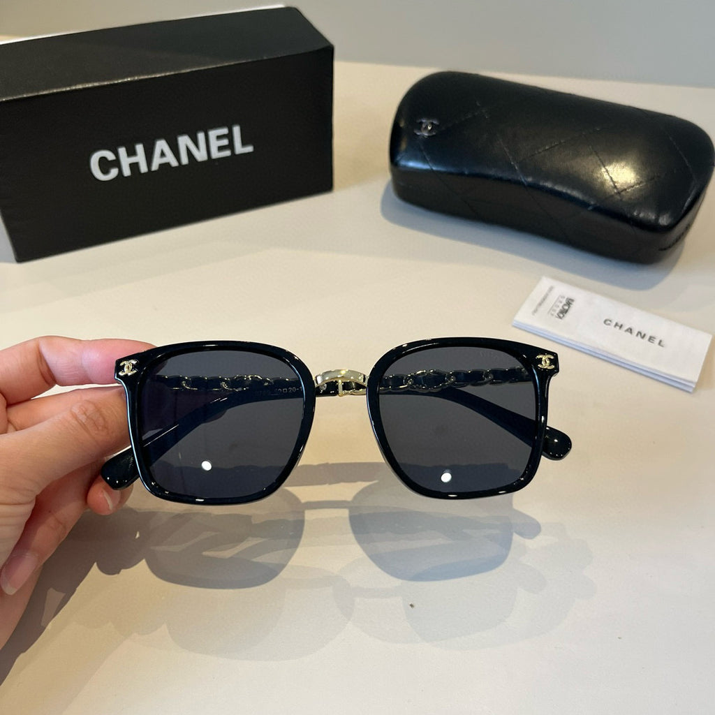 Chanel Oversized Black Lens Sunglasses for Men & Women - 358029 - detail image 5