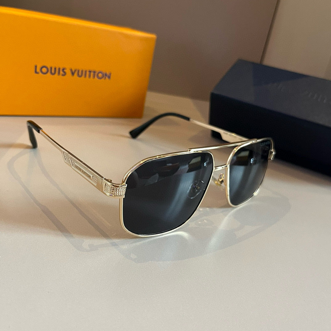 Louis Vuitton Metal Aviator Gold Lens Sunglasses for Men & Women - 866883