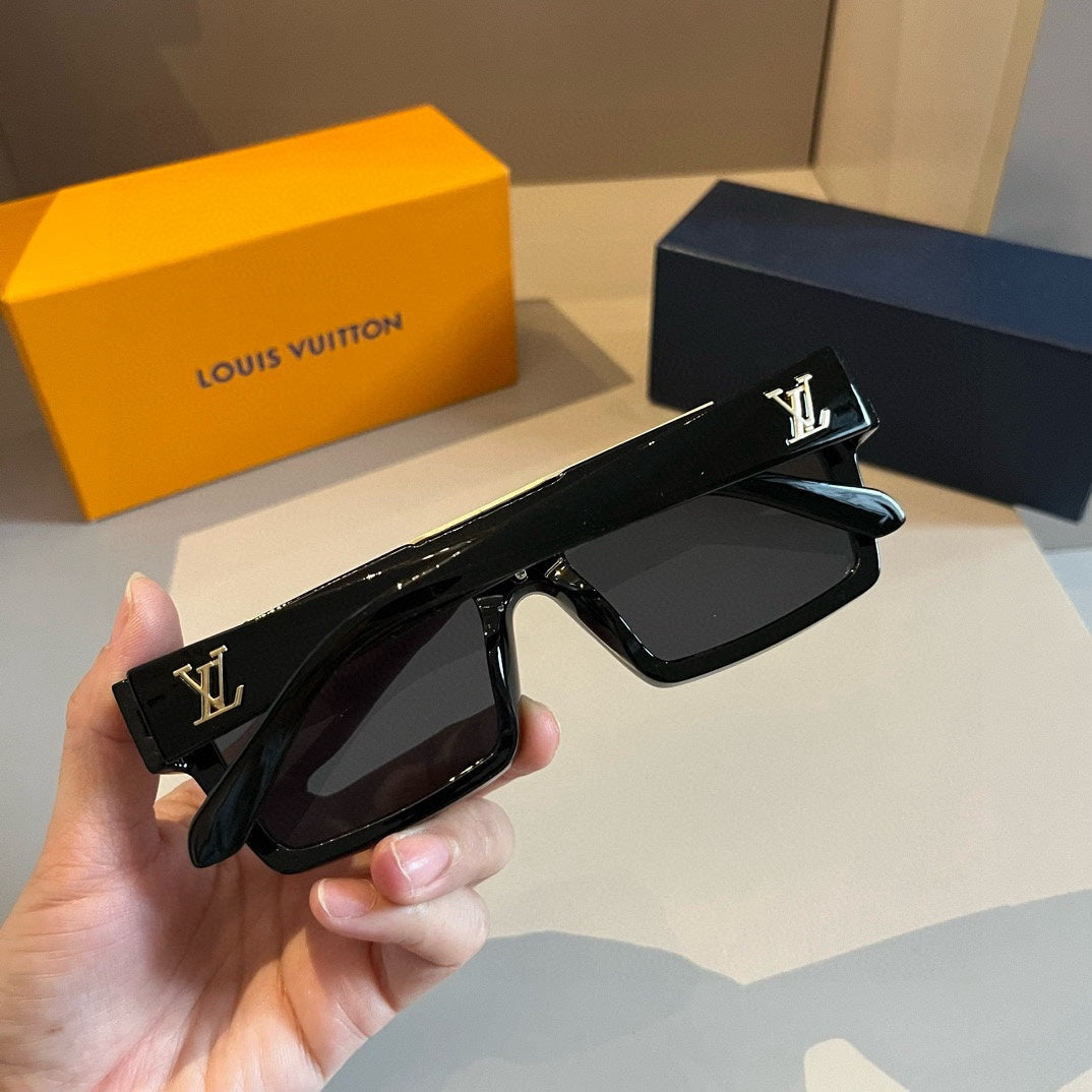 Louis Vuitton Z1502W Fashion Black Lens Sunglasses for Men & Women - detail image 5