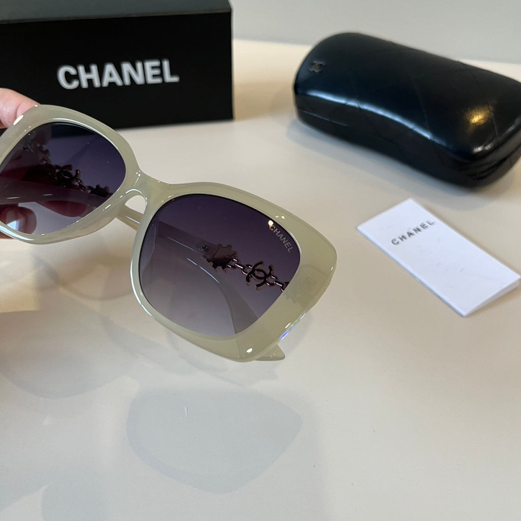Chanel Fashion Silver Lens Sunglasses for Men & Women - 371709 - detail image 9