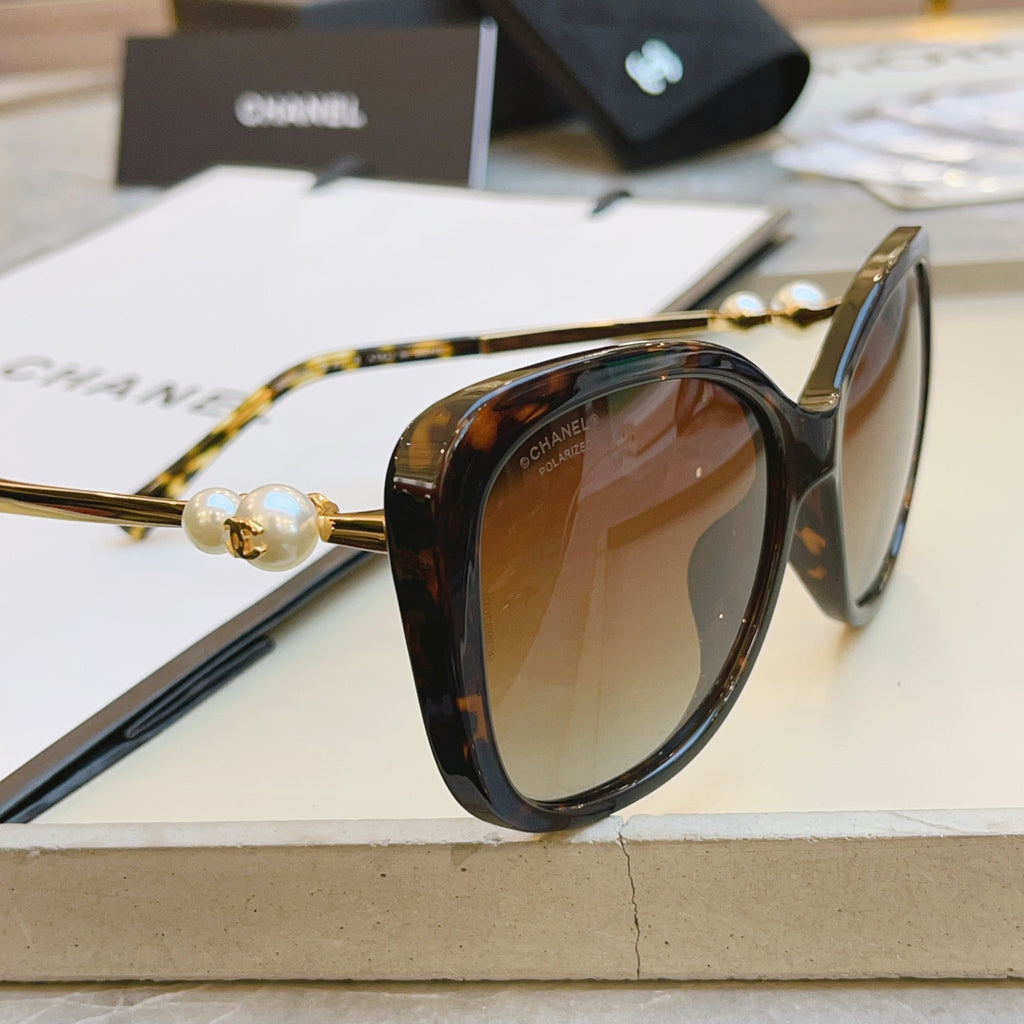 Chanel CH5339 Fashion Silver Lens Sunglasses for Men & Women - detail image 9