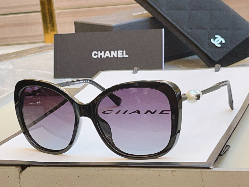 Chanel CH5339 Fashion Silver Lens Sunglasses for Men & Women - detail image 2