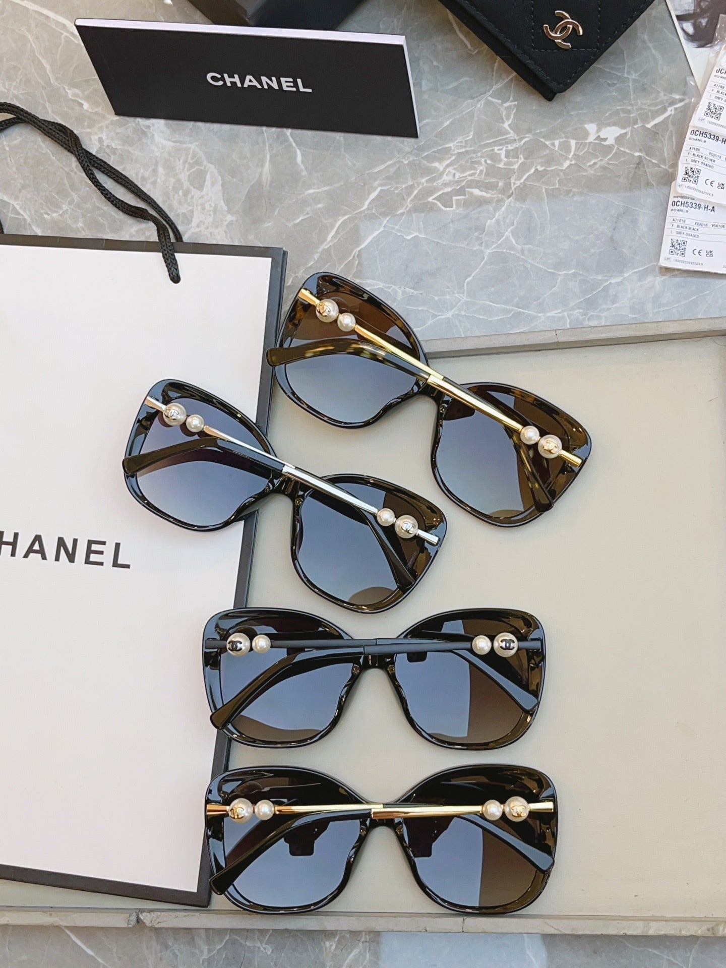 Chanel CH5339 Fashion Gold Lens Sunglasses for Men & Women - detail image 2