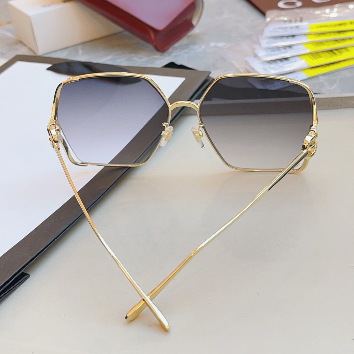 Gucci GG1322SA Fashion Gray Lens Sunglasses for Men & Women - detail image 3