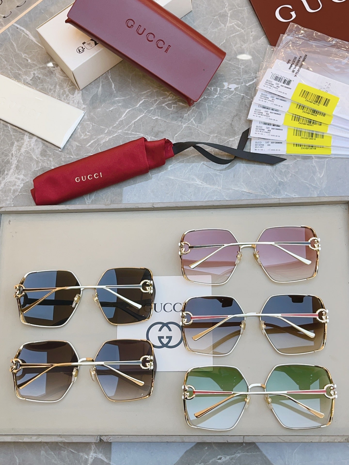 Gucci GG1322SA Fashion Gray Lens Sunglasses for Men & Women - detail image 9