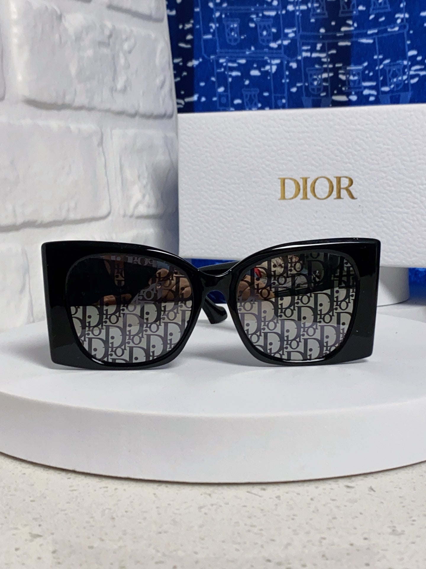 Dior Cat-Eye Silver Lens Sunglasses for Men & Women - 465231 - detail image 2