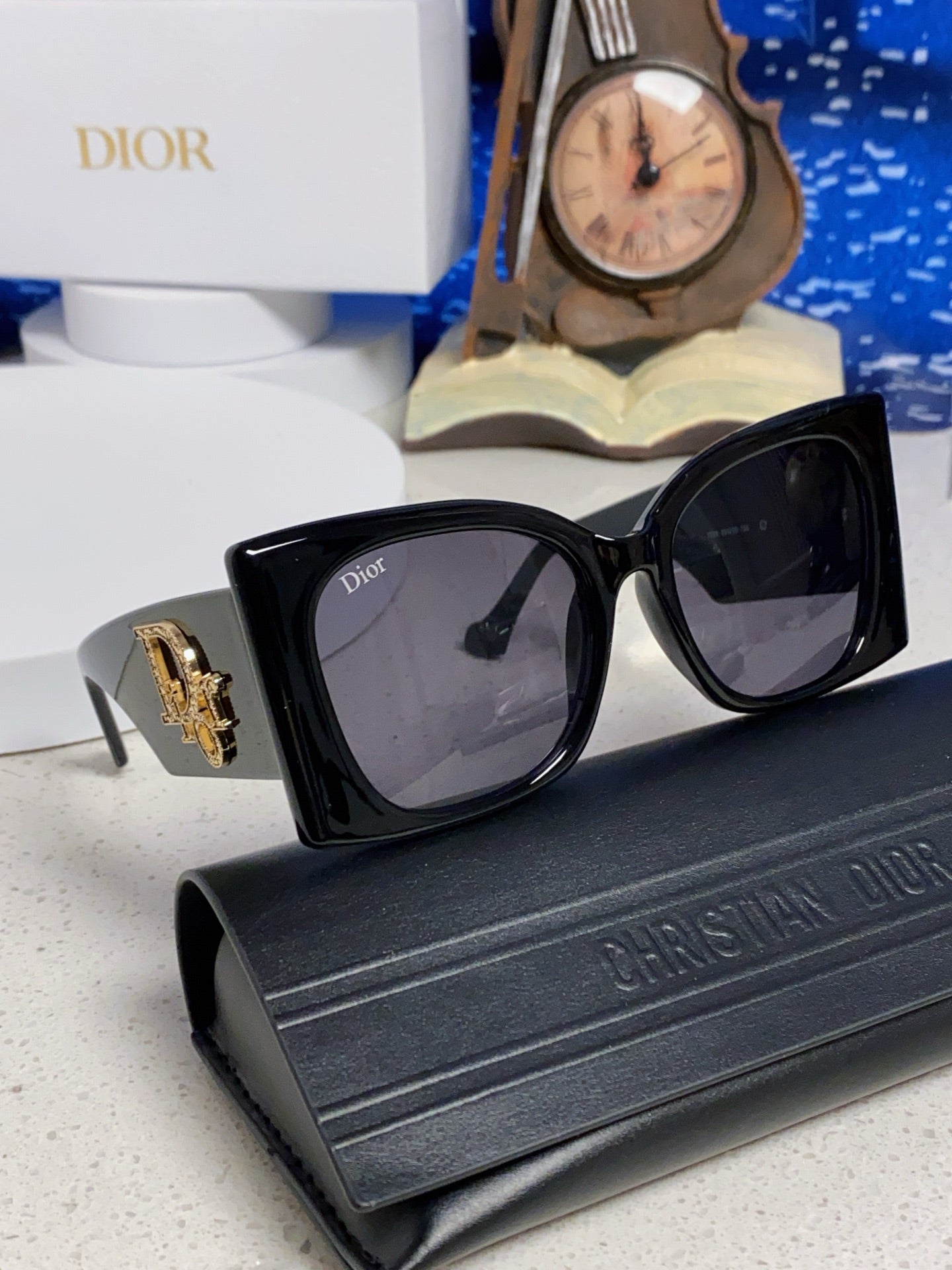 Dior Cat-Eye Black Lens Sunglasses for Men & Women - 465232 - detail image 10