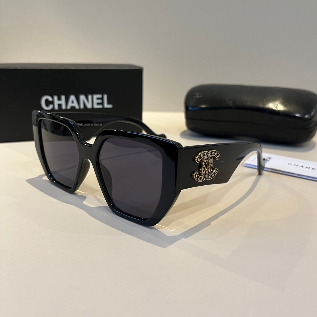 Chanel Fashion Black Lens Sunglasses for Men & Women - 382241 - detail image 3