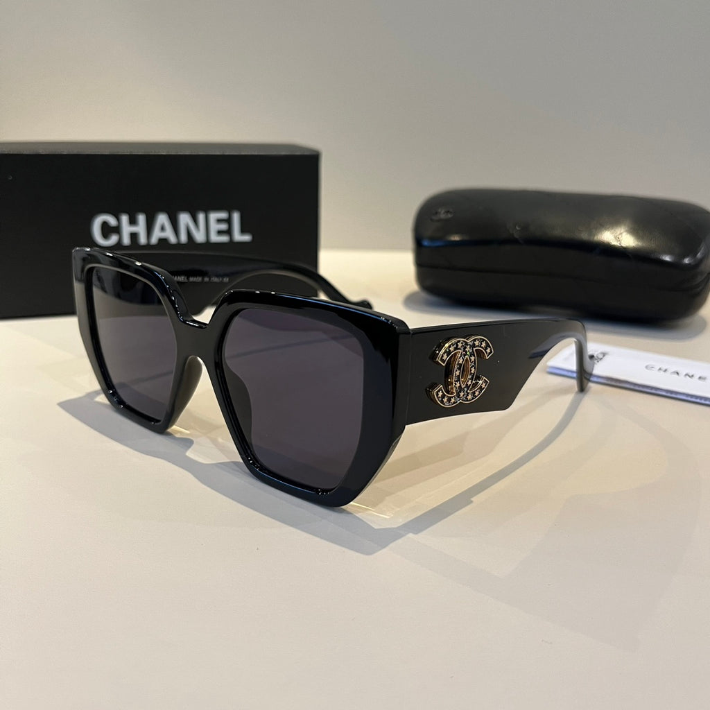 Chanel Fashion Black Lens Sunglasses for Men & Women - 371852 - detail image 3