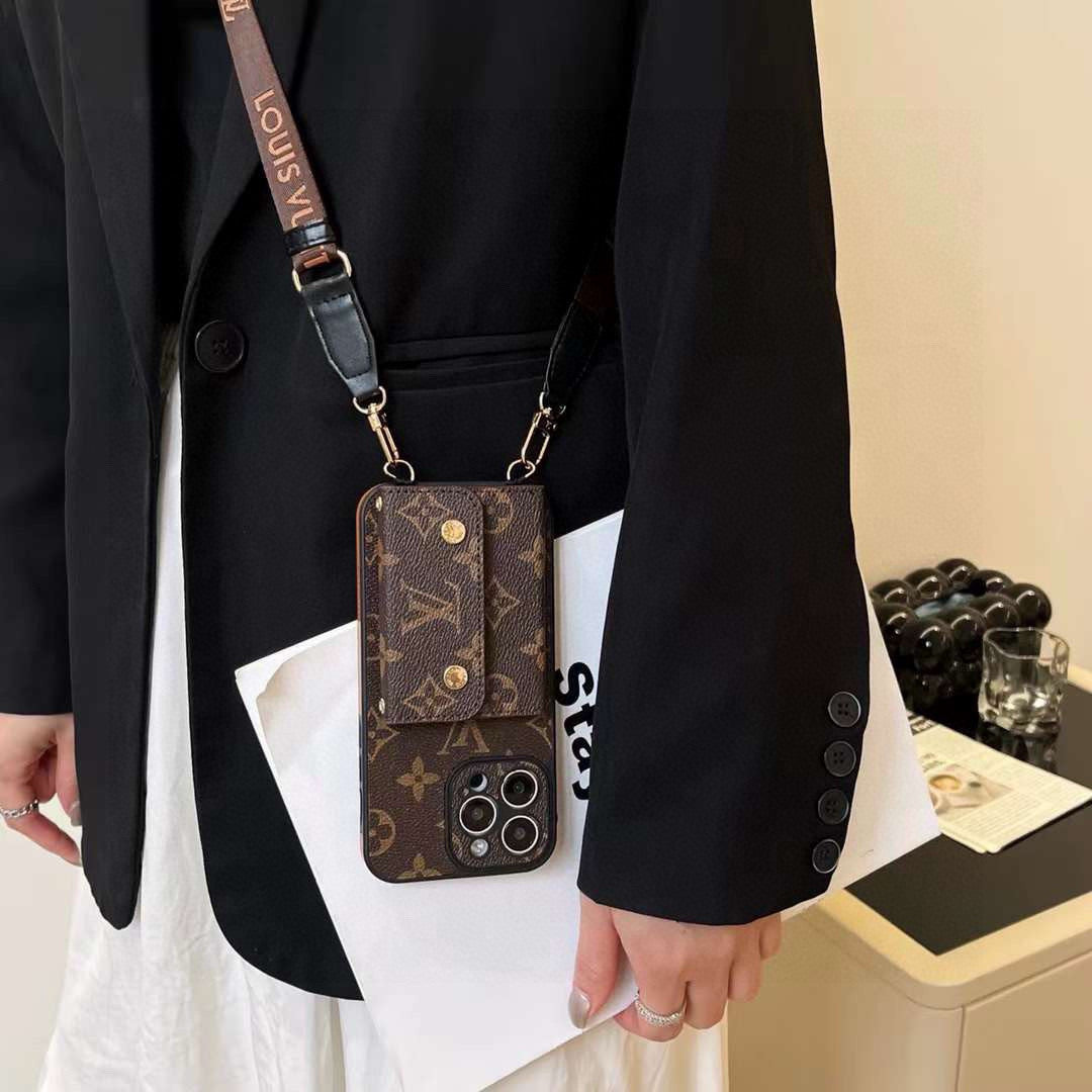 Louis Vuitton 15PLUS Fashion Black Lens Sunglasses for Men & Women