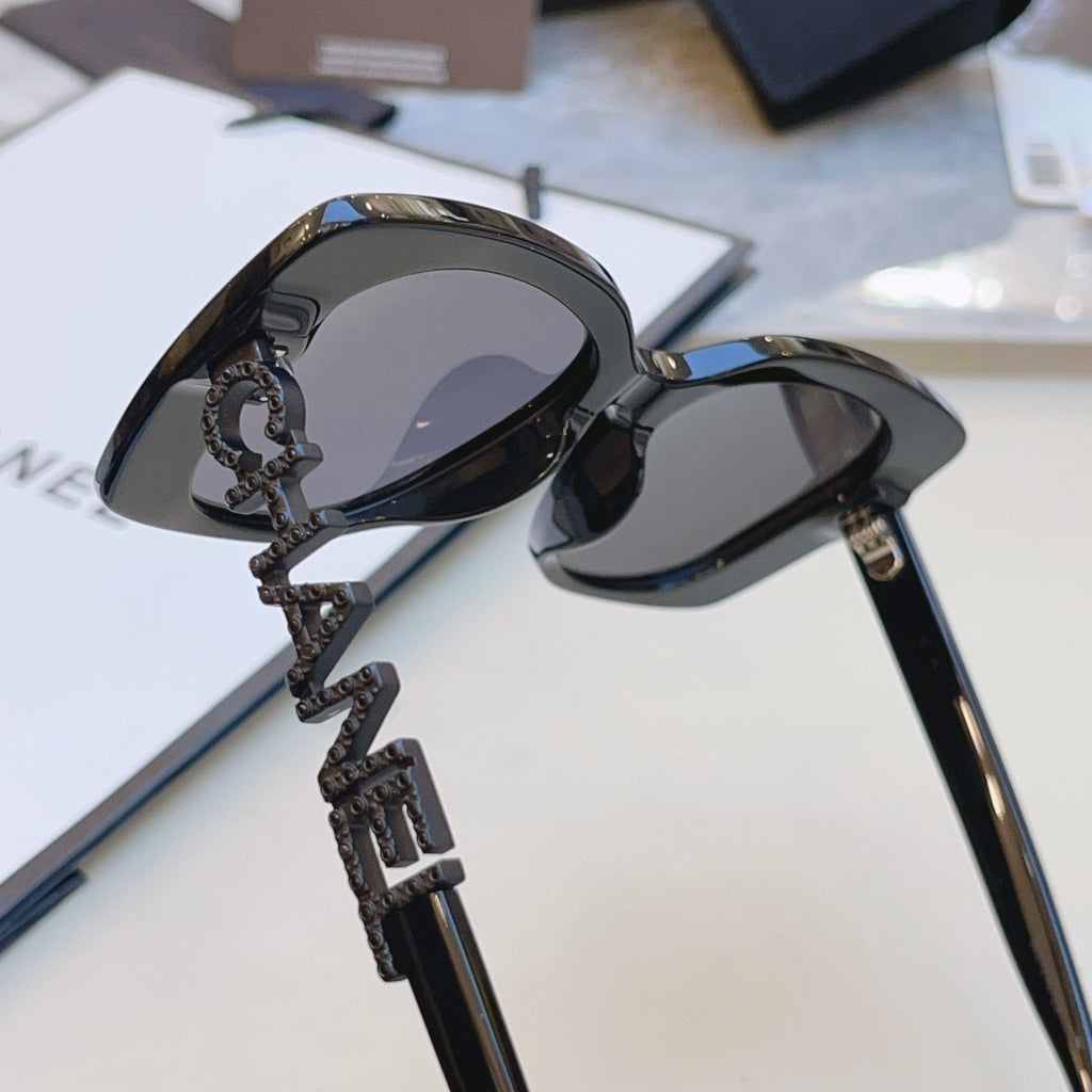 Chanel CH5422B Rectangular Black Lens Sunglasses for Men & Women - 382252 - detail image 6