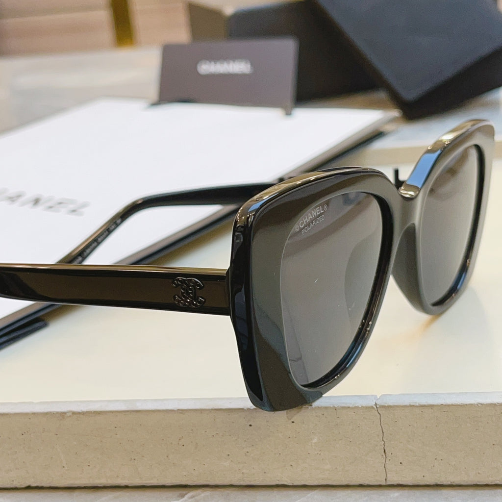Chanel CH5422B Rectangular Black Lens Sunglasses for Men & Women - 382252 - detail image 5