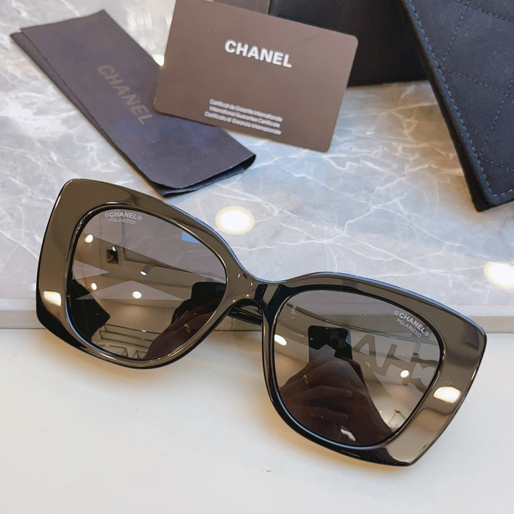 Chanel CH5422B Rectangular Black Lens Sunglasses for Men & Women - 382252 - detail image 2