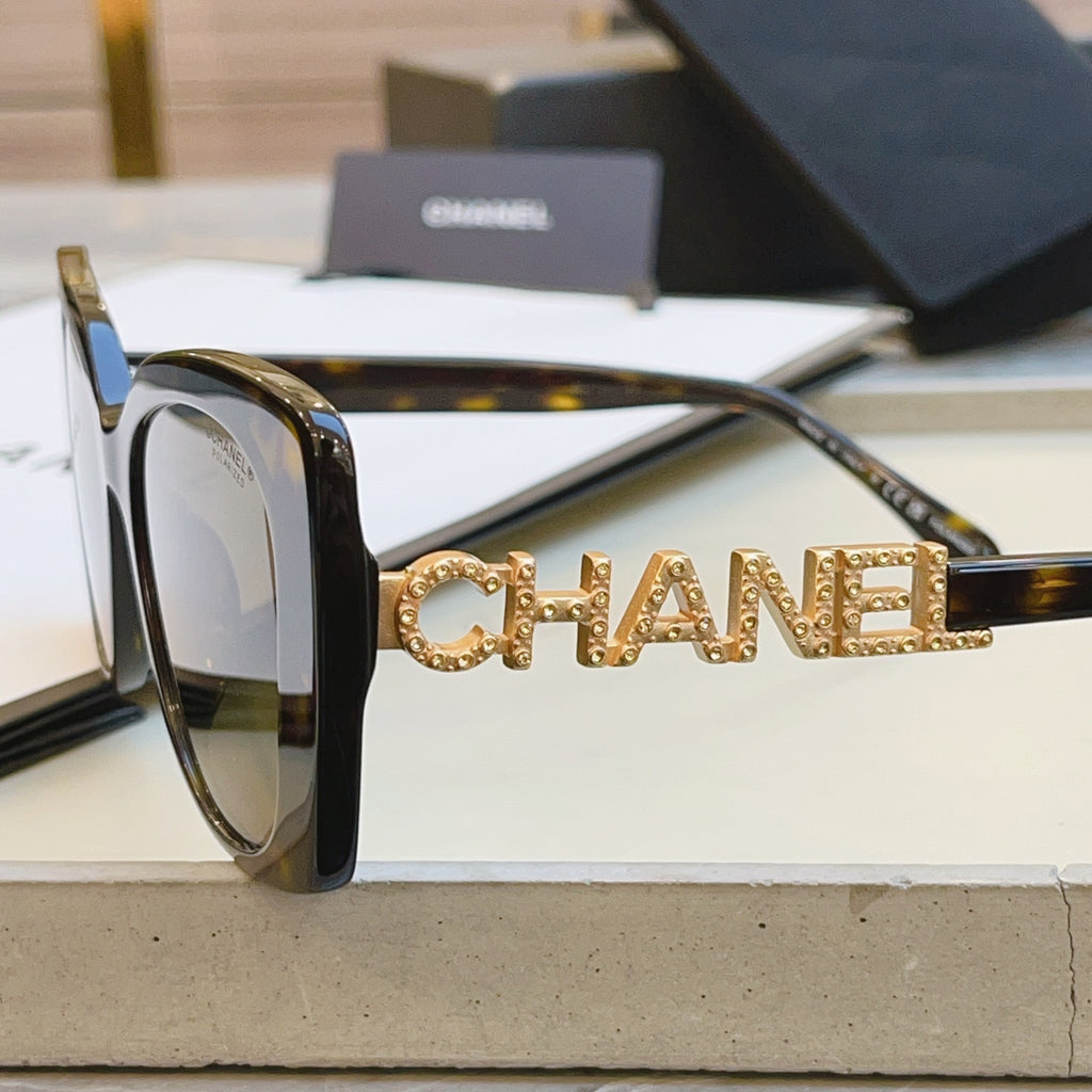 Chanel CH5422B Rectangular Black Lens Sunglasses for Men & Women - detail image 6