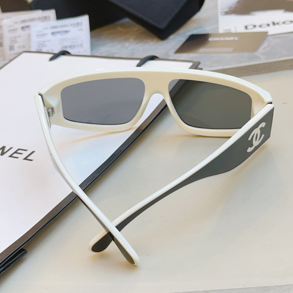 Chanel CH6057 Fashion Black Lens Sunglasses for Men & Women - 382342 - detail image 5