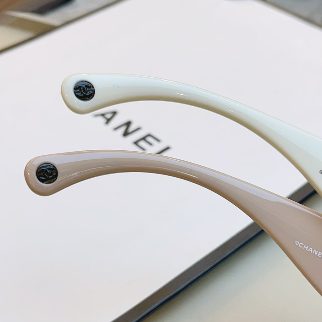 Chanel CH6057 Fashion Red Lens Sunglasses for Men & Women - detail image 4