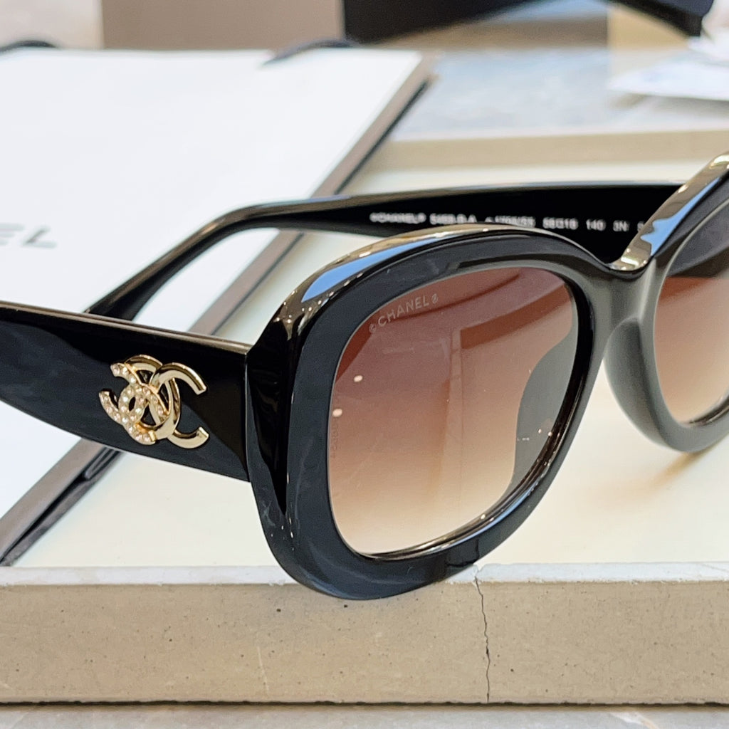 Chanel CH5468-B-A Fashion Black Lens Sunglasses for Men & Women - 371813 - detail image 8