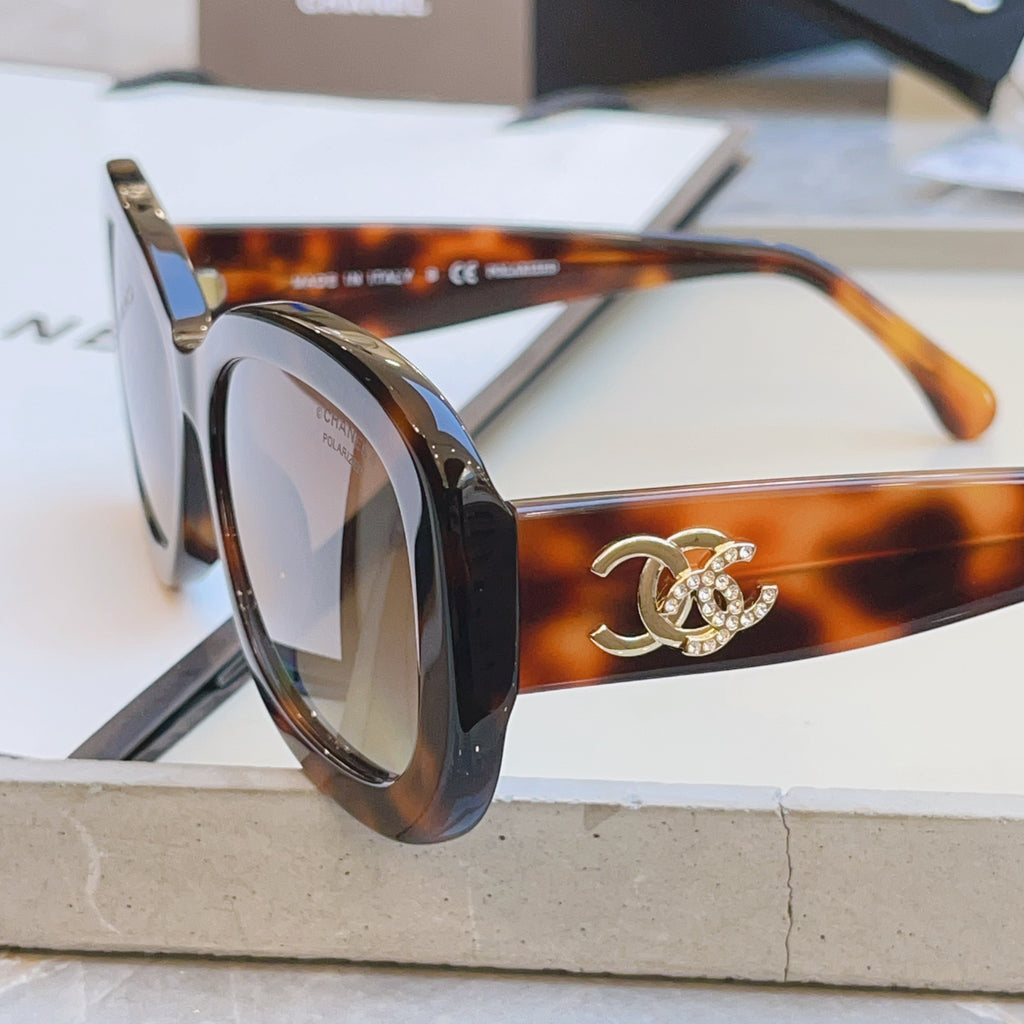 Chanel CH5468-B-A Fashion Brown Lens Sunglasses for Men & Women - 371812 - detail image 4