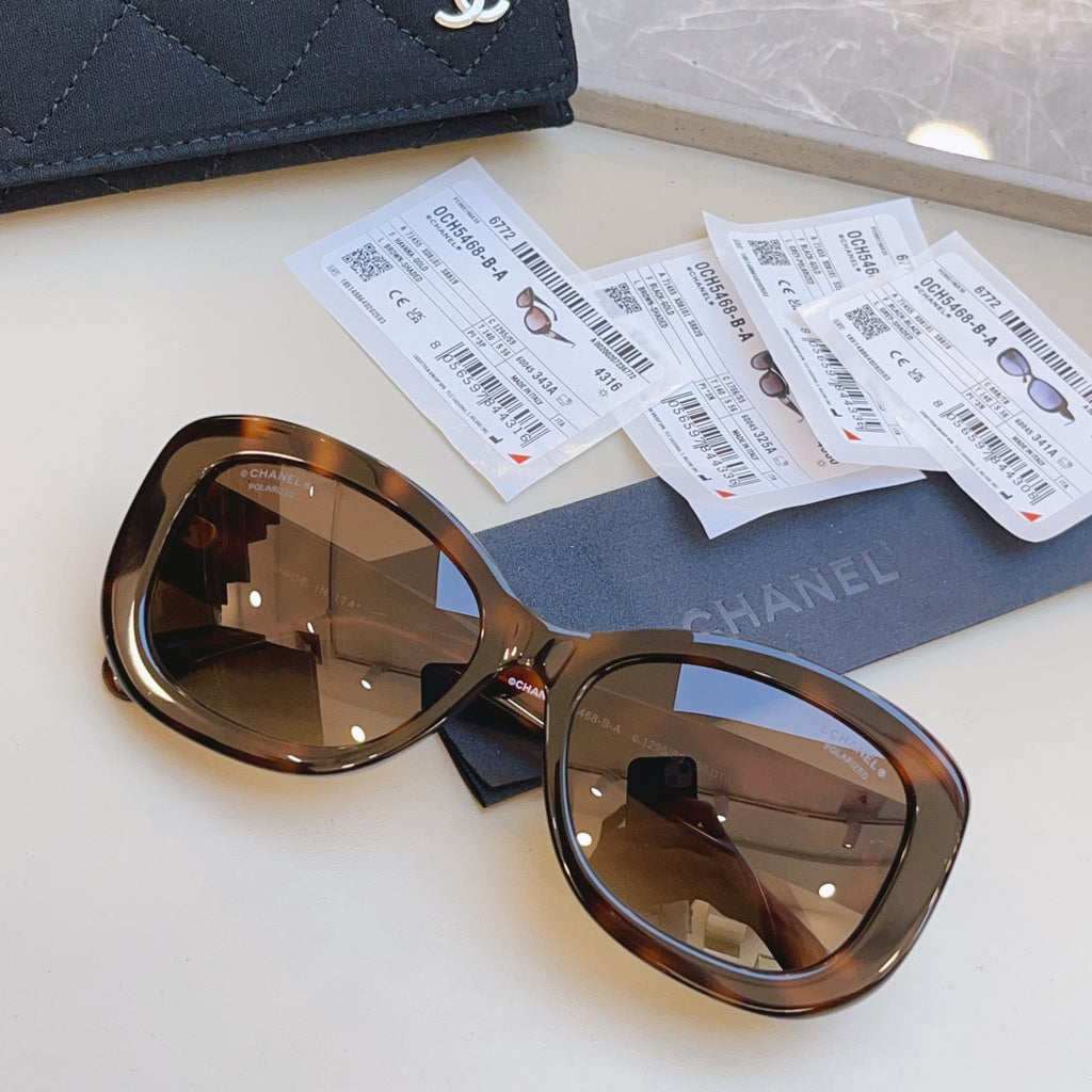 Chanel CH5468-B-A Fashion Brown Lens Sunglasses for Men & Women - 371812 - detail image 3