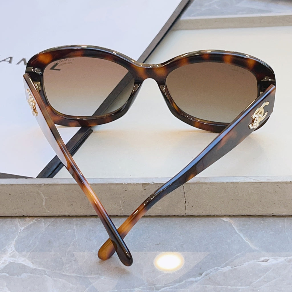 Chanel CH5468-B-A Fashion Brown Lens Sunglasses for Men & Women - 371812 - detail image 6