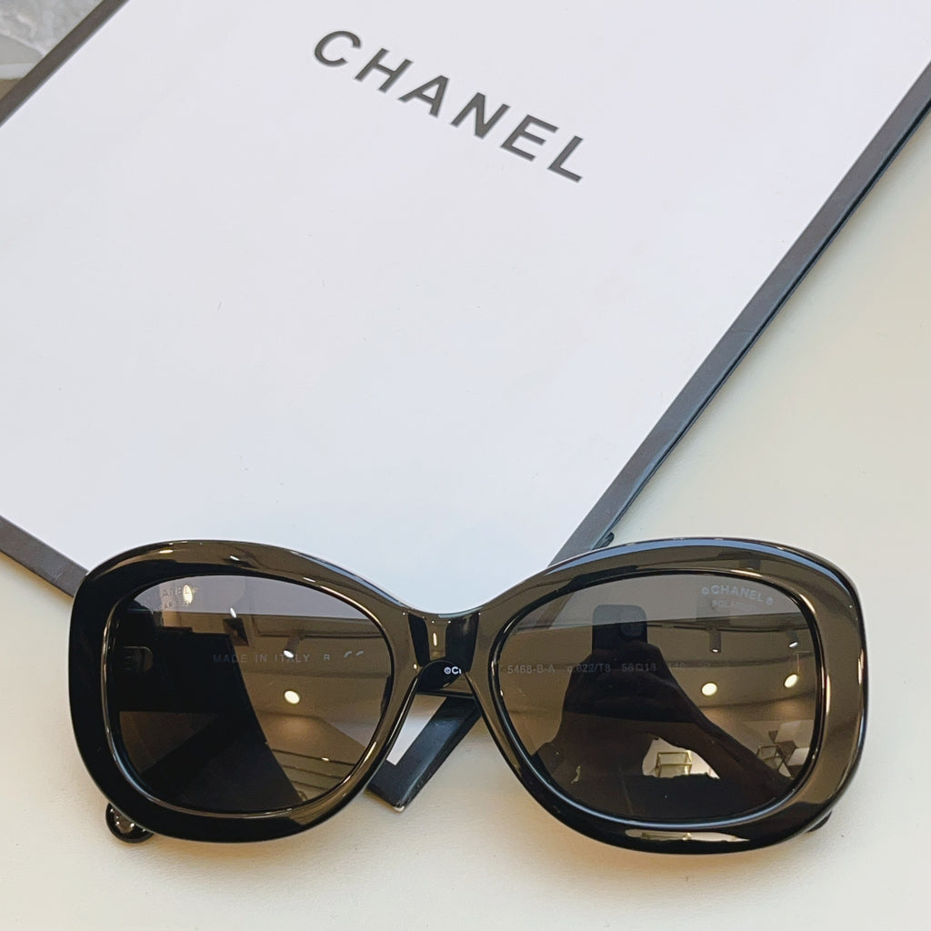 Chanel CH5468-B-A Fashion Black Lens Sunglasses for Men & Women - 371815