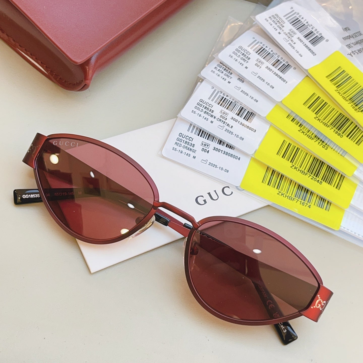 Gucci GG1853O Fashion Orange Lens Sunglasses for Men & Women - detail image 3