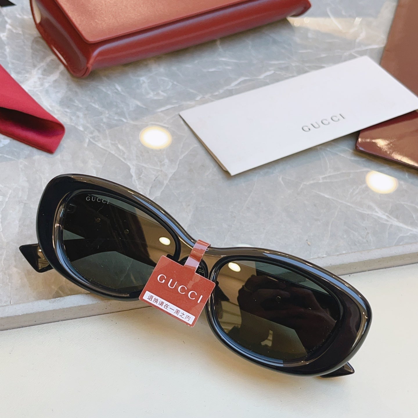 Gucci GG1829SK Fashion Black Lens Sunglasses for Men & Women - 398282 - detail image 3