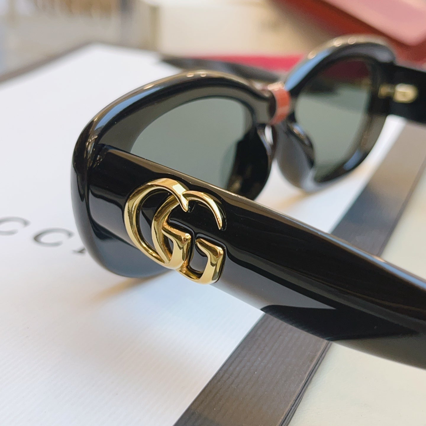 Gucci GG1829SK Fashion Black Lens Sunglasses for Men & Women - 464827 - detail image 8