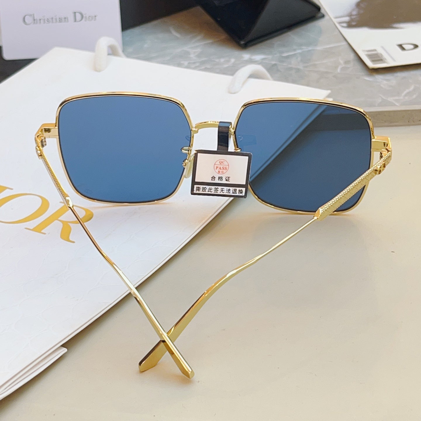 Dior DIORCANNAGE Fashion Blue Lens Sunglasses for Men & Women - detail image 8