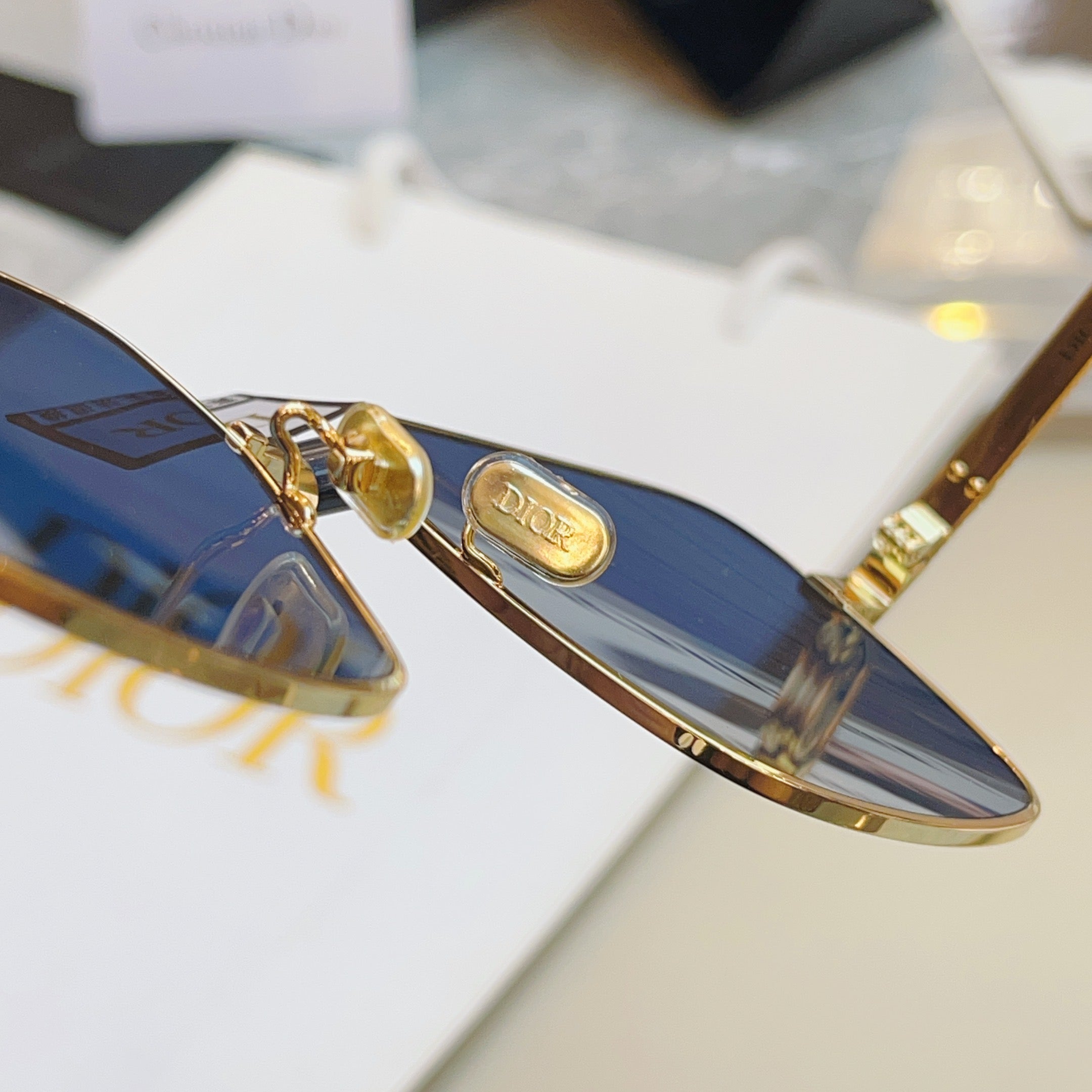 Dior DIORCANNAGE Fashion Blue Lens Sunglasses for Men & Women - detail image 6