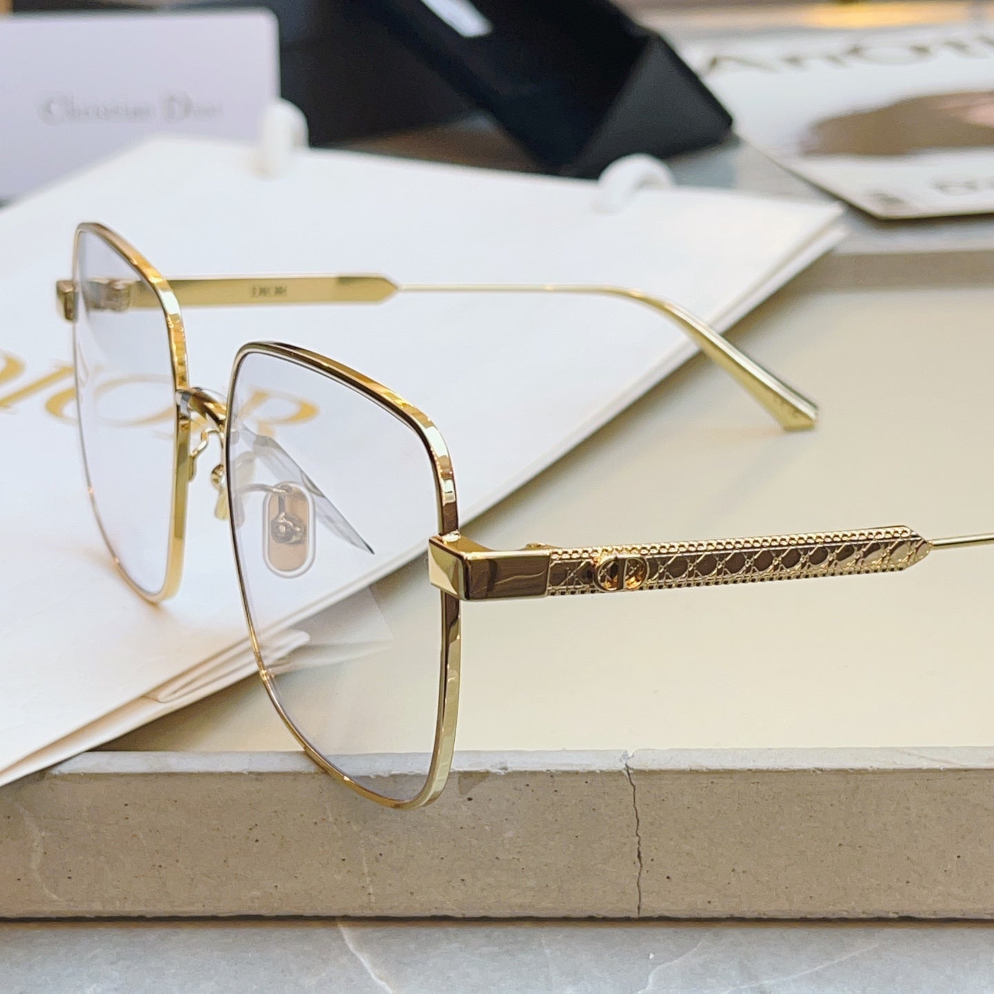 Dior DIORCANNAGE Fashion Silver Lens Sunglasses for Men & Women - detail image 4