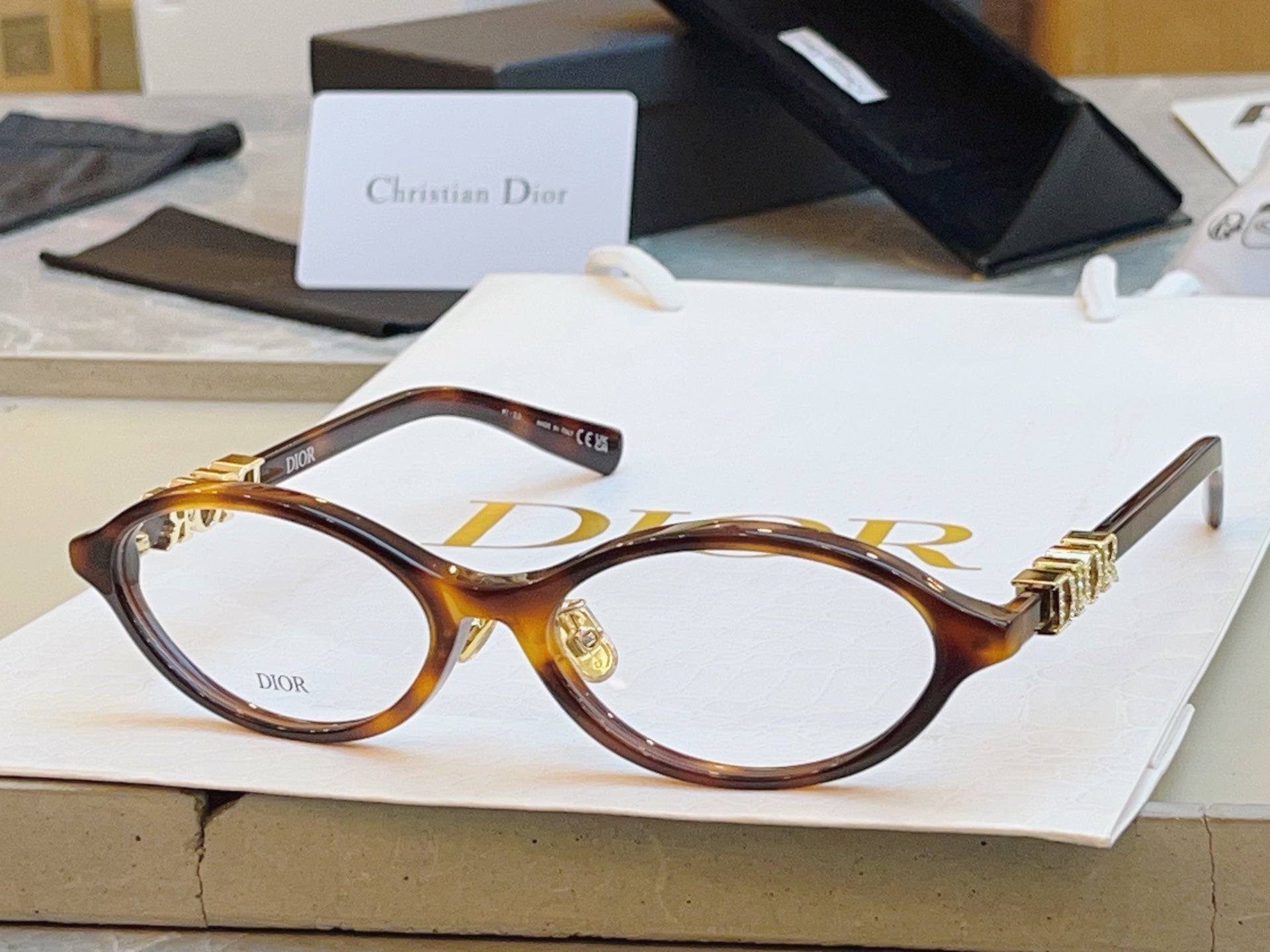 Dior DIORTREASURE Fashion Gray Lens Sunglasses for Men & Women - detail image 7