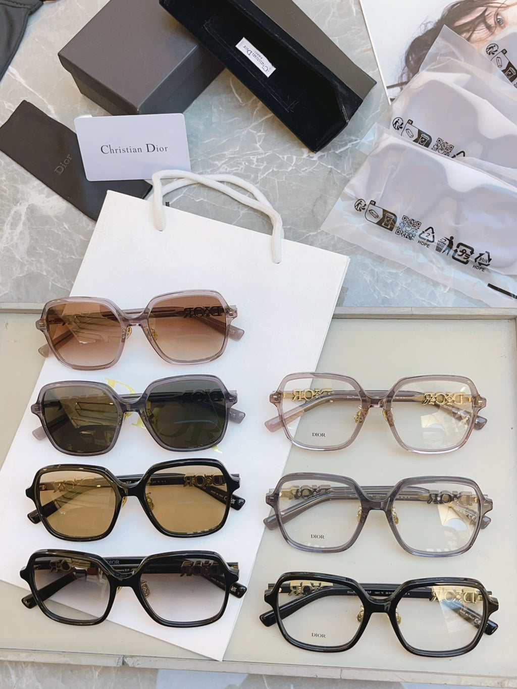 Dior DIORTREASURE Fashion Black Lens Sunglasses for Men & Women - detail image 7