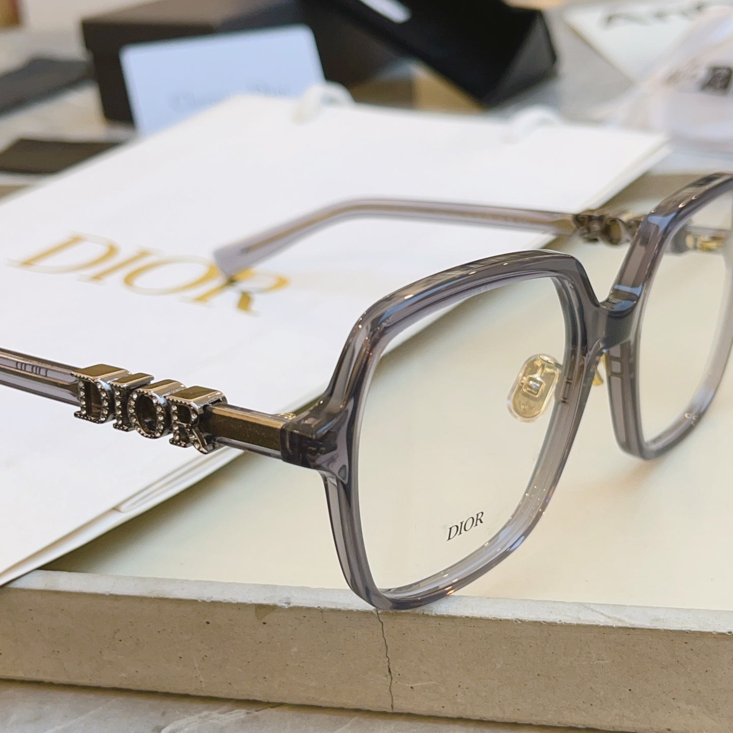 Dior DIORTREASURE Fashion Brown Lens Sunglasses for Men & Women - detail image 7