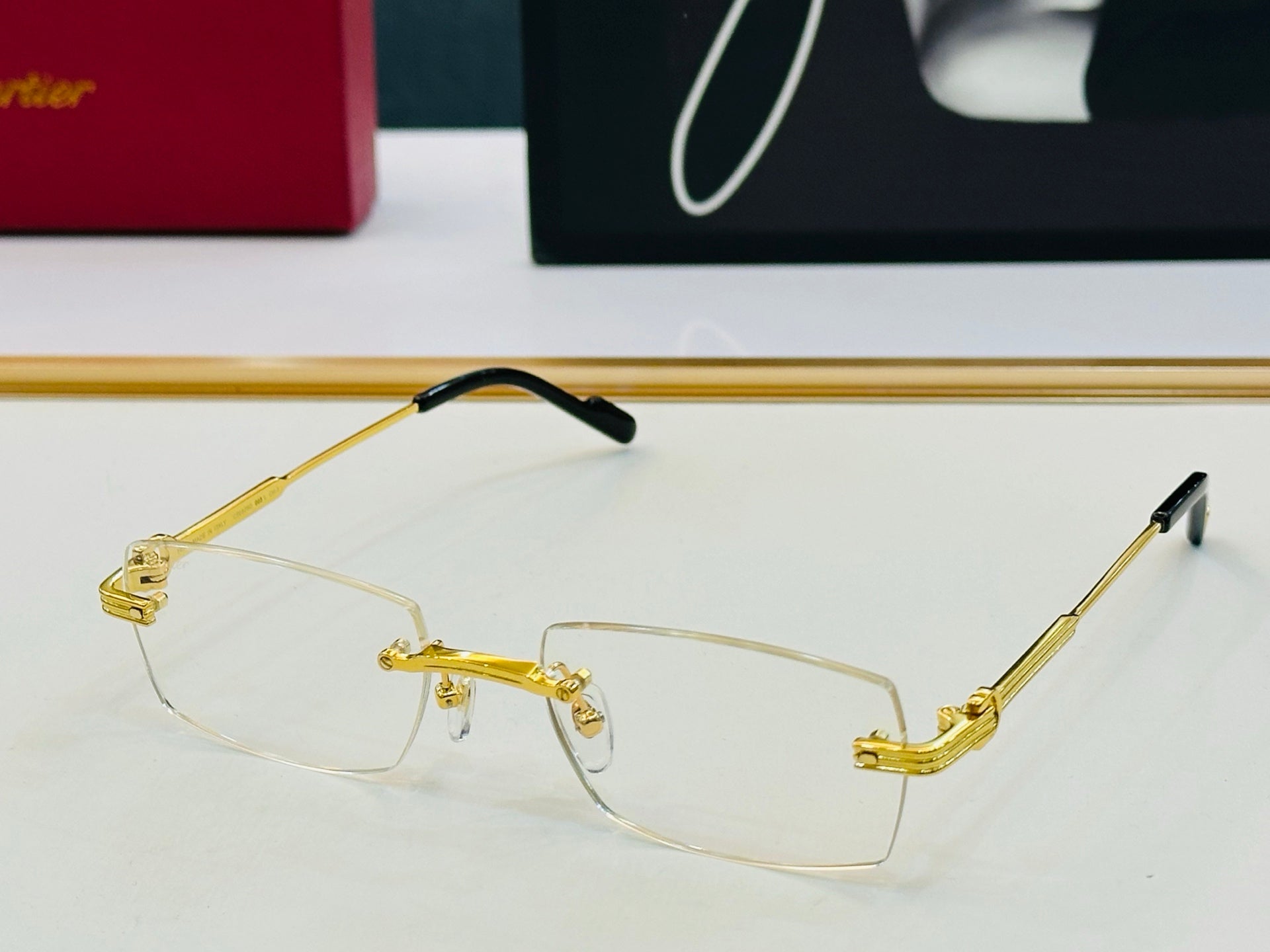 Cartier CT0578O Fashion Gold Lens Sunglasses for Men & Women