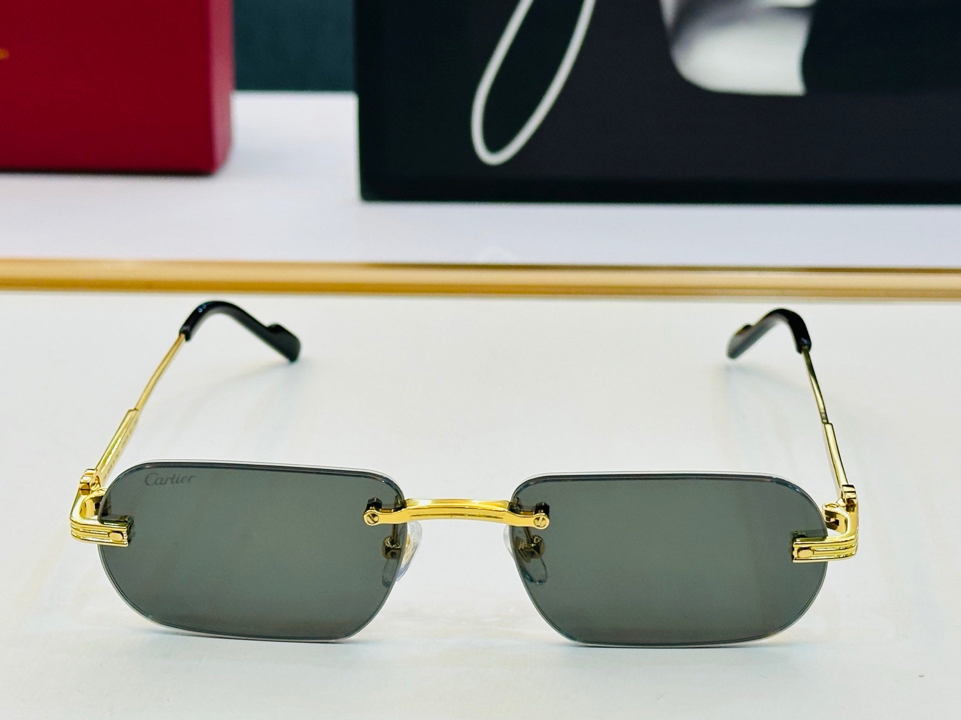 Cartier CT0577S Fashion Gold Lens Sunglasses for Men & Women - detail image 8