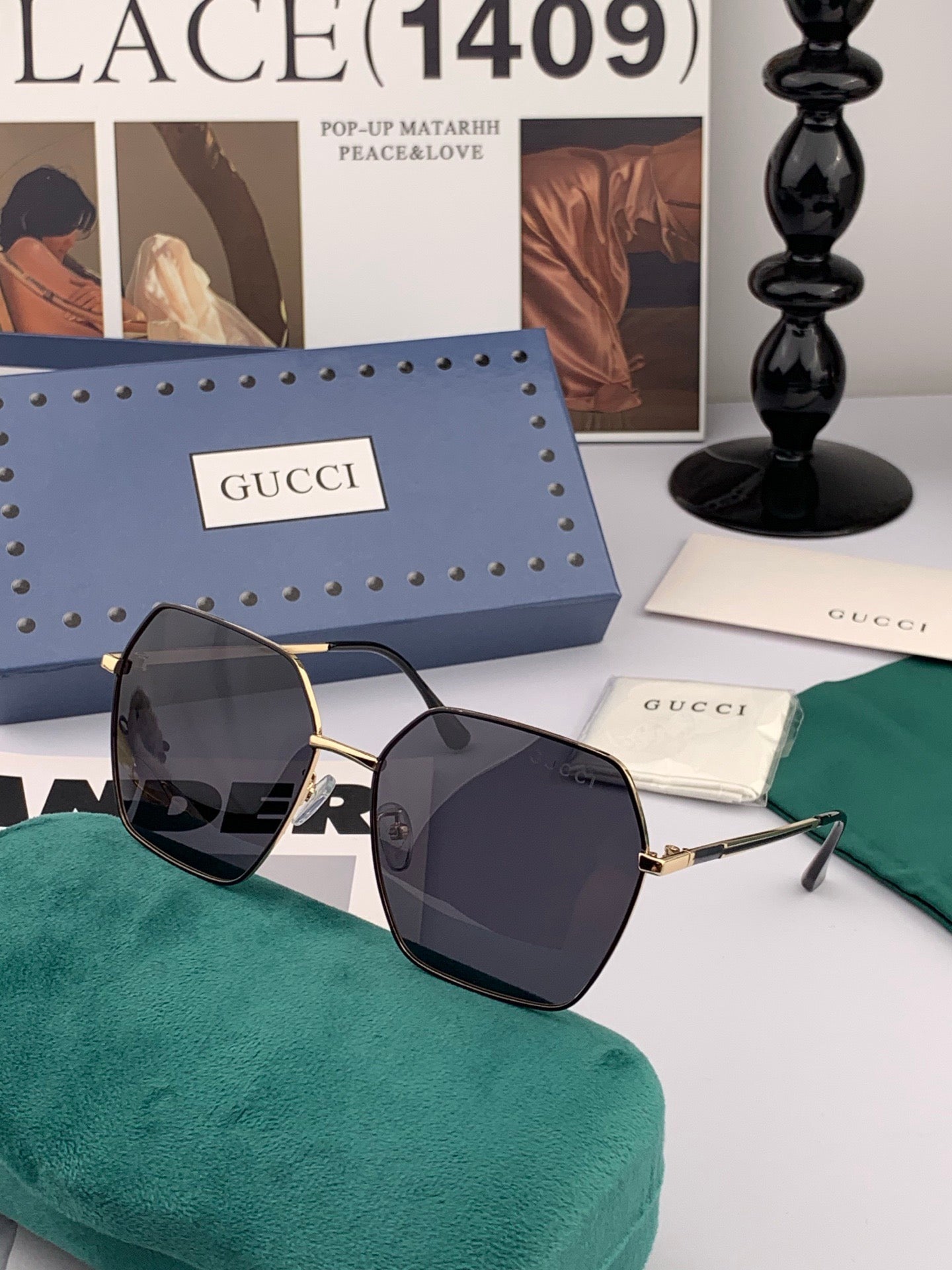 Gucci G1826 Polarized Oversized Gold Lens Sunglasses for Men & Women - 866956 - detail image 5