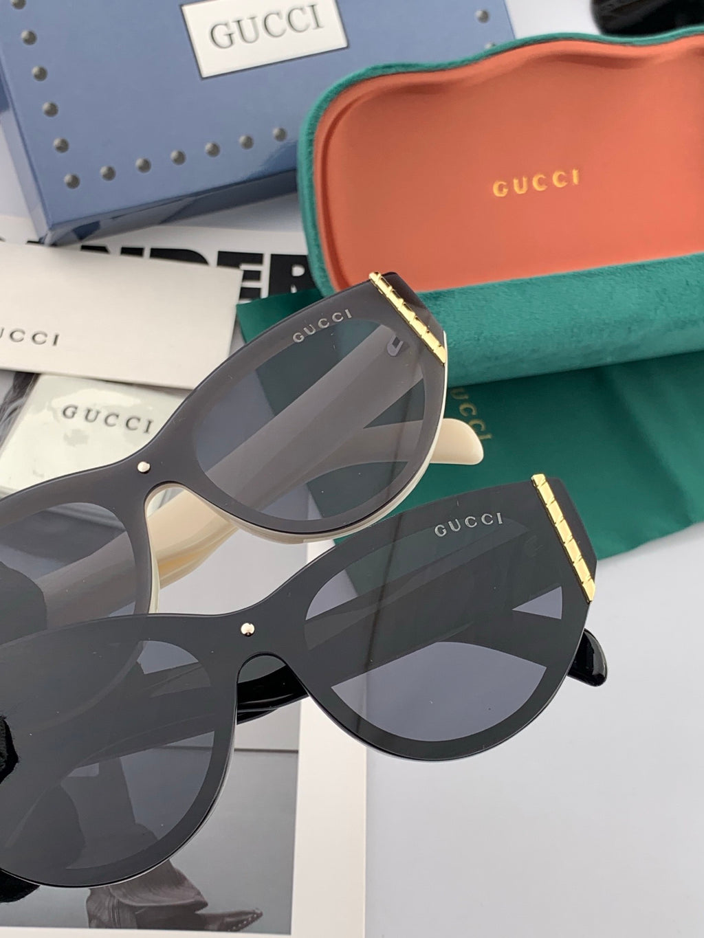 Gucci G82036 Square Gold Lens Sunglasses for Men & Women - detail image 5