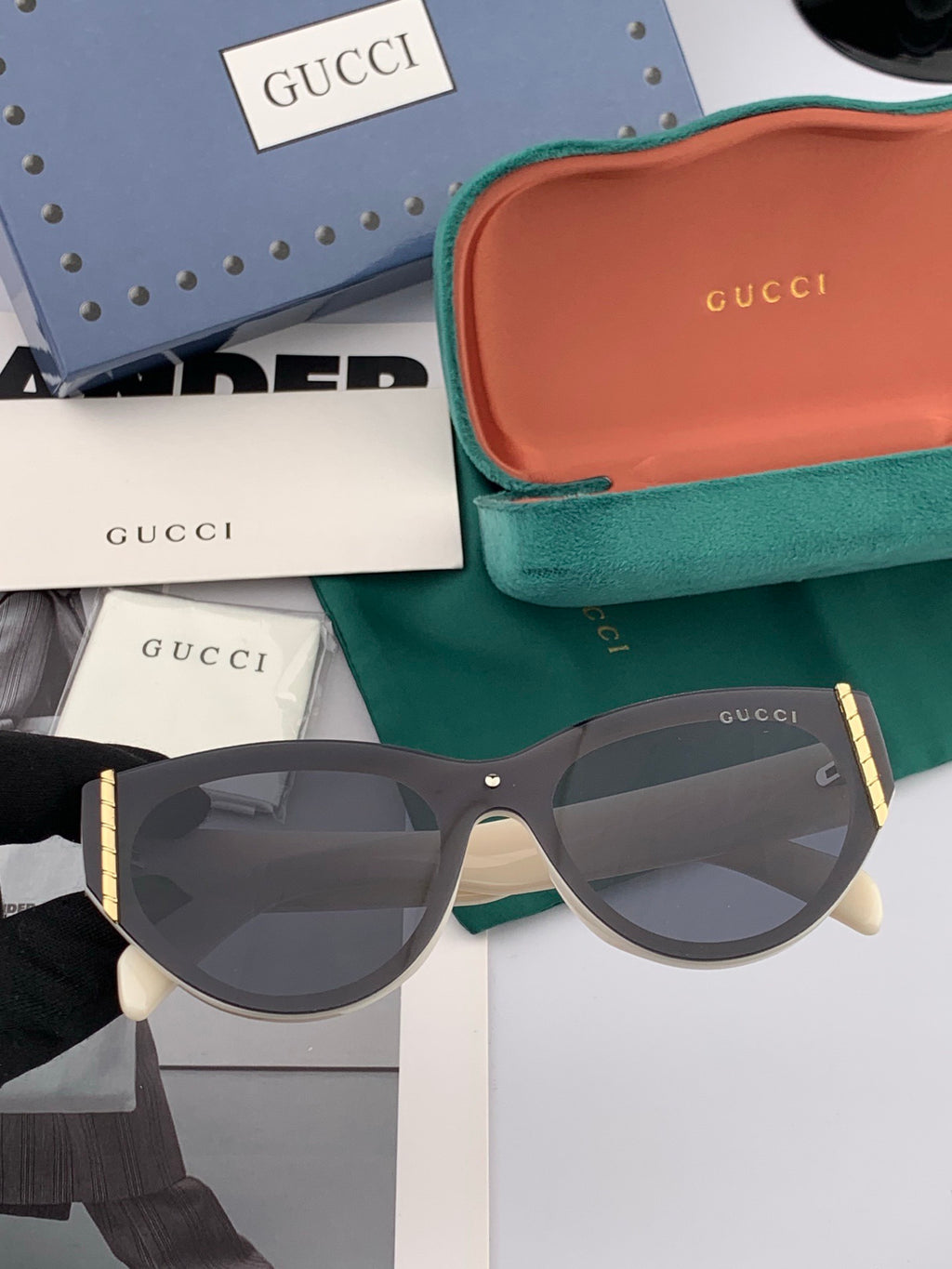 Gucci G82036 Square Gold Lens Sunglasses for Men & Women - detail image 2