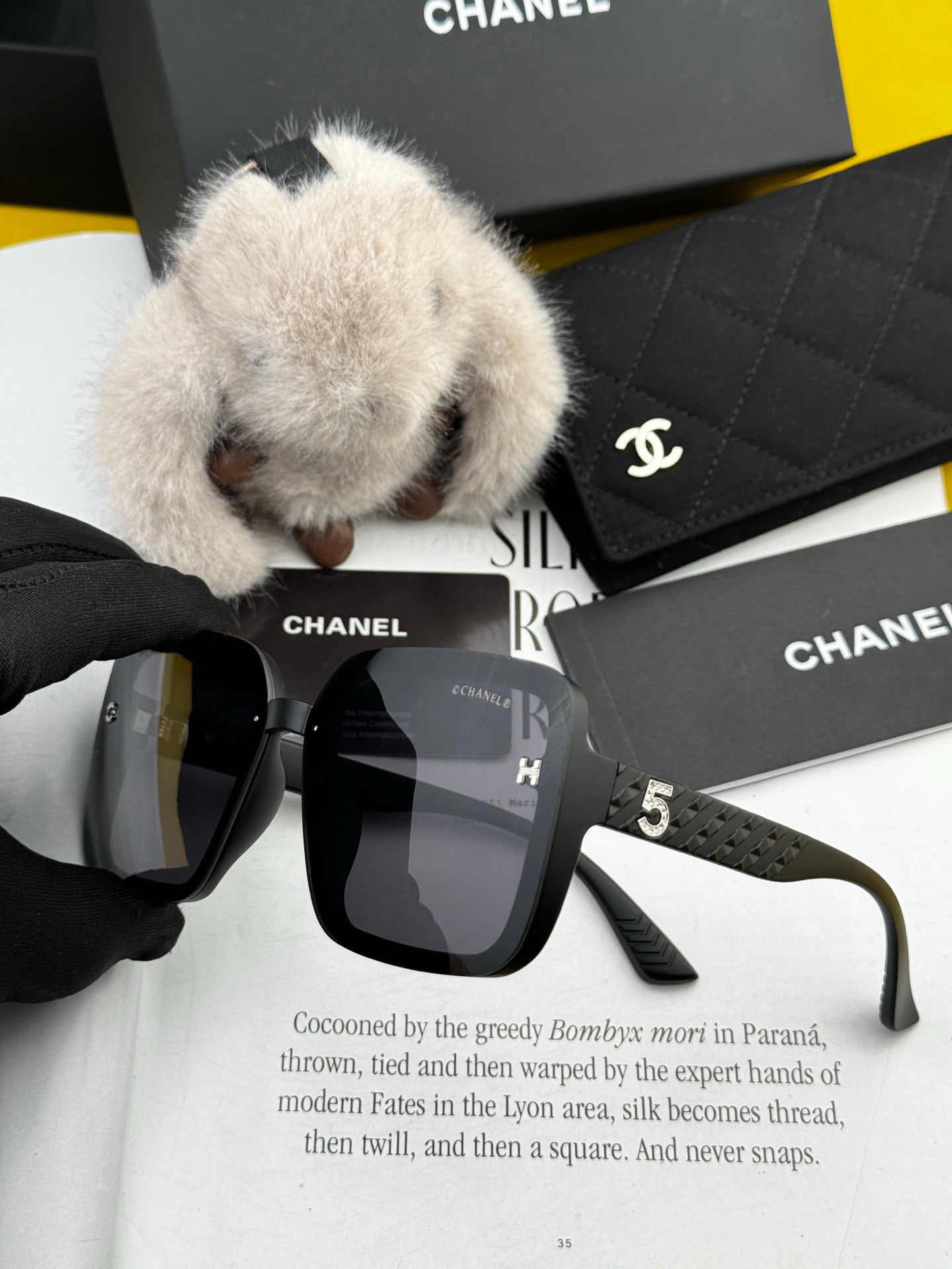 Chanel CH2305 Fashion Black Lens Sunglasses for Men & Women - 867055 - detail image 2