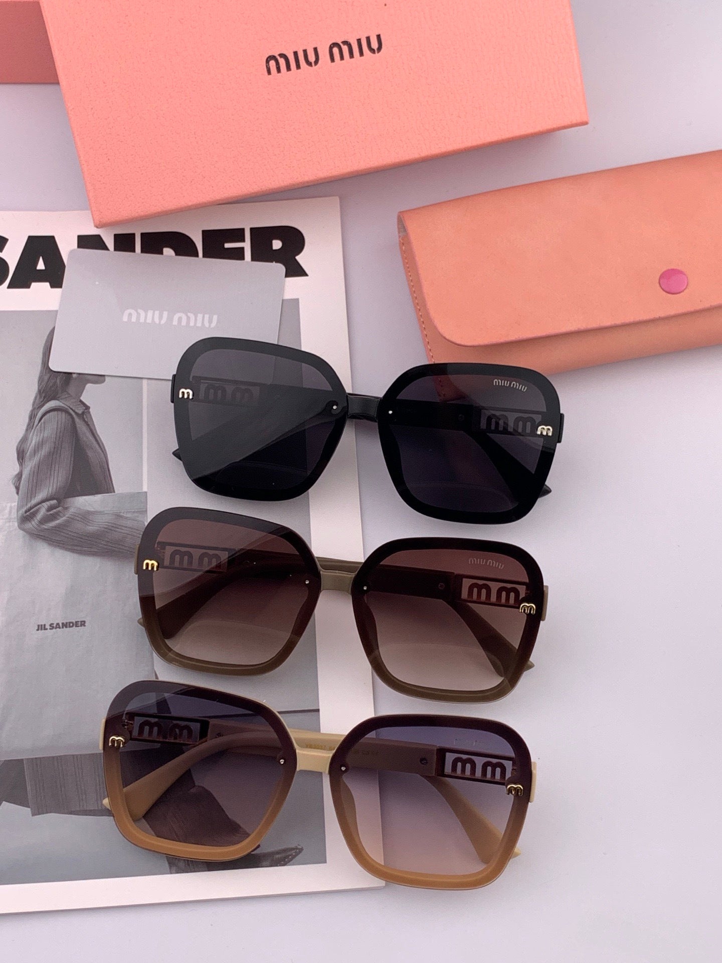 Miu Miu M4304 Fashion Gold Lens Sunglasses for Men & Women - 867227 - detail image 7