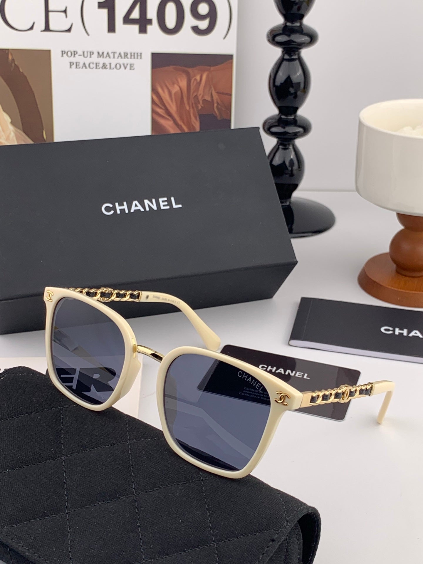 Chanel CH9076 Oversized Black Lens Sunglasses for Men & Women - detail image 6
