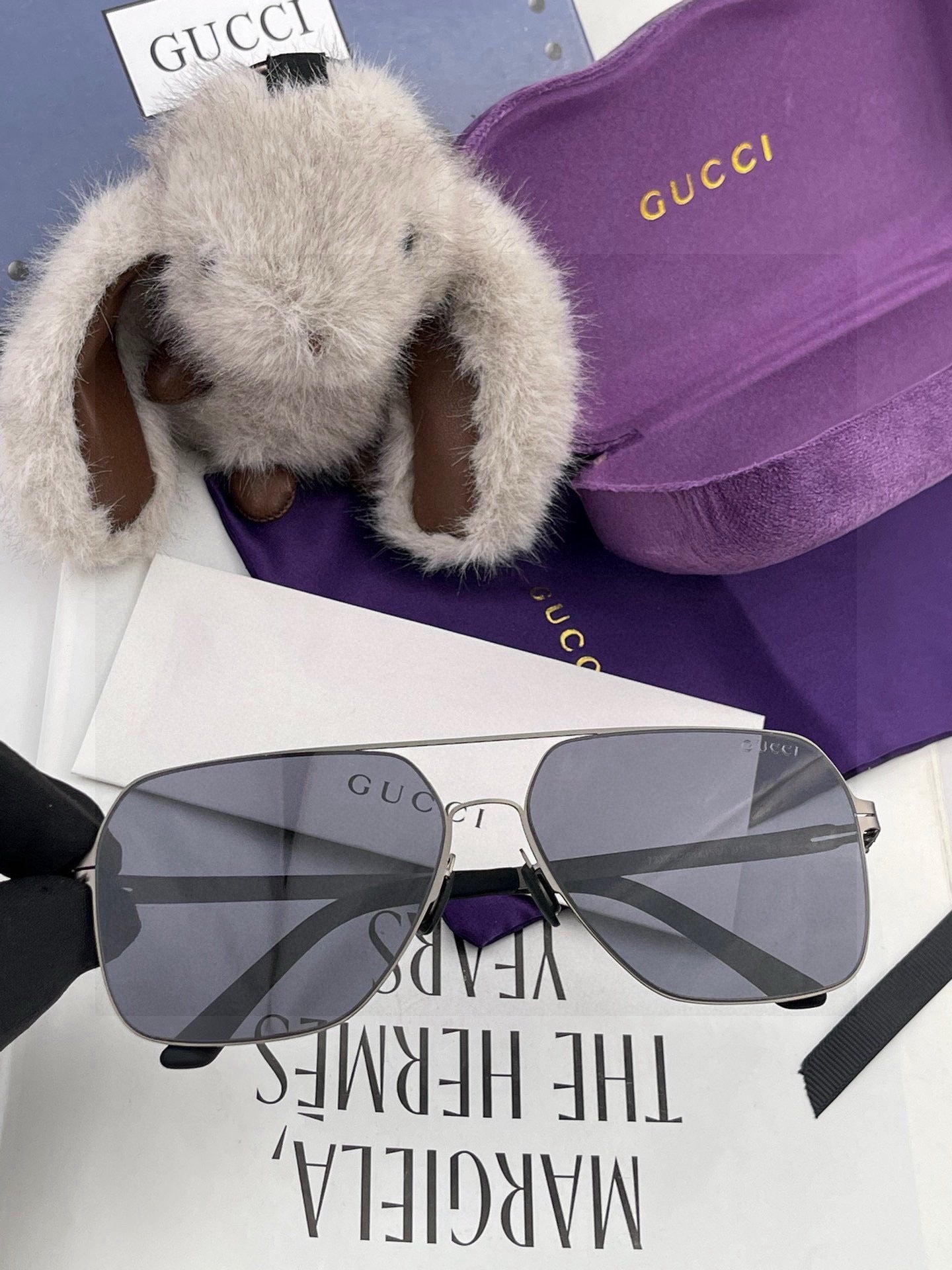 Gucci G3733 Polarized Fashion Black Lens Sunglasses for Men & Women - 866951 - detail image 2