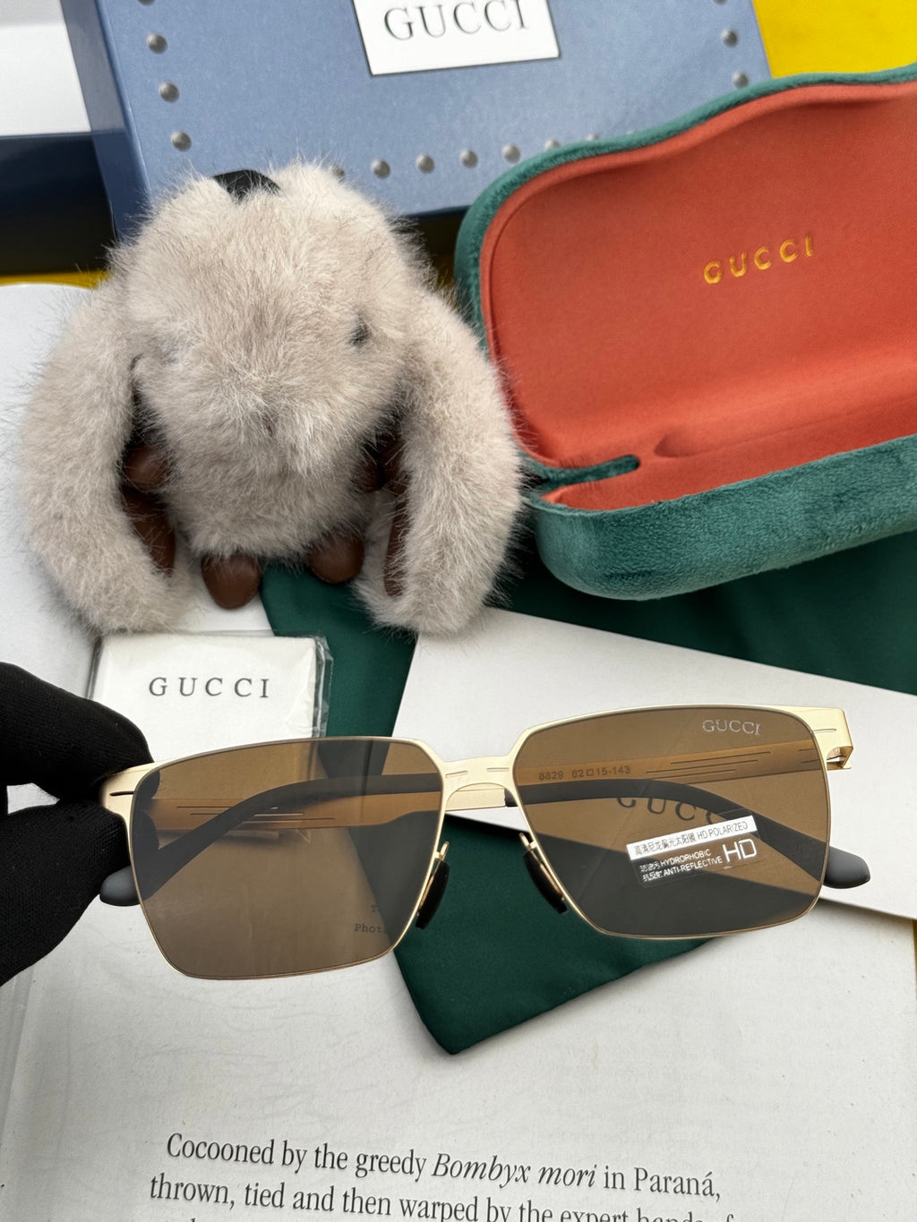 Gucci G9882 Polarized Fashion Black Lens Sunglasses for Men & Women - 866952 - detail image 3