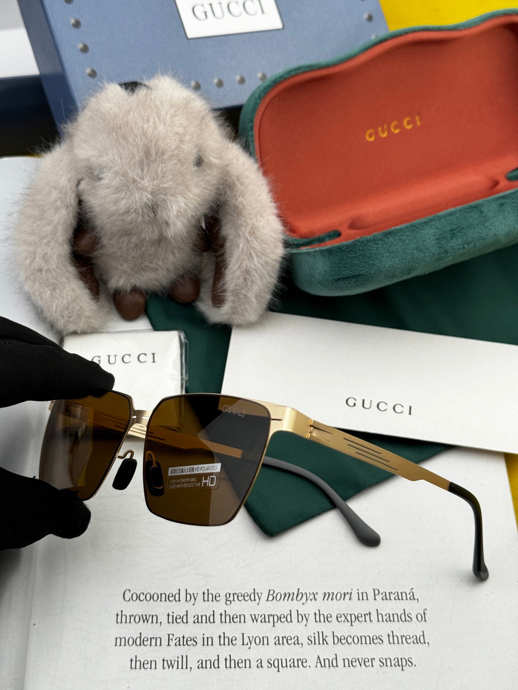 Gucci G9882 Polarized Fashion Black Lens Sunglasses for Men & Women - 866952 - detail image 5
