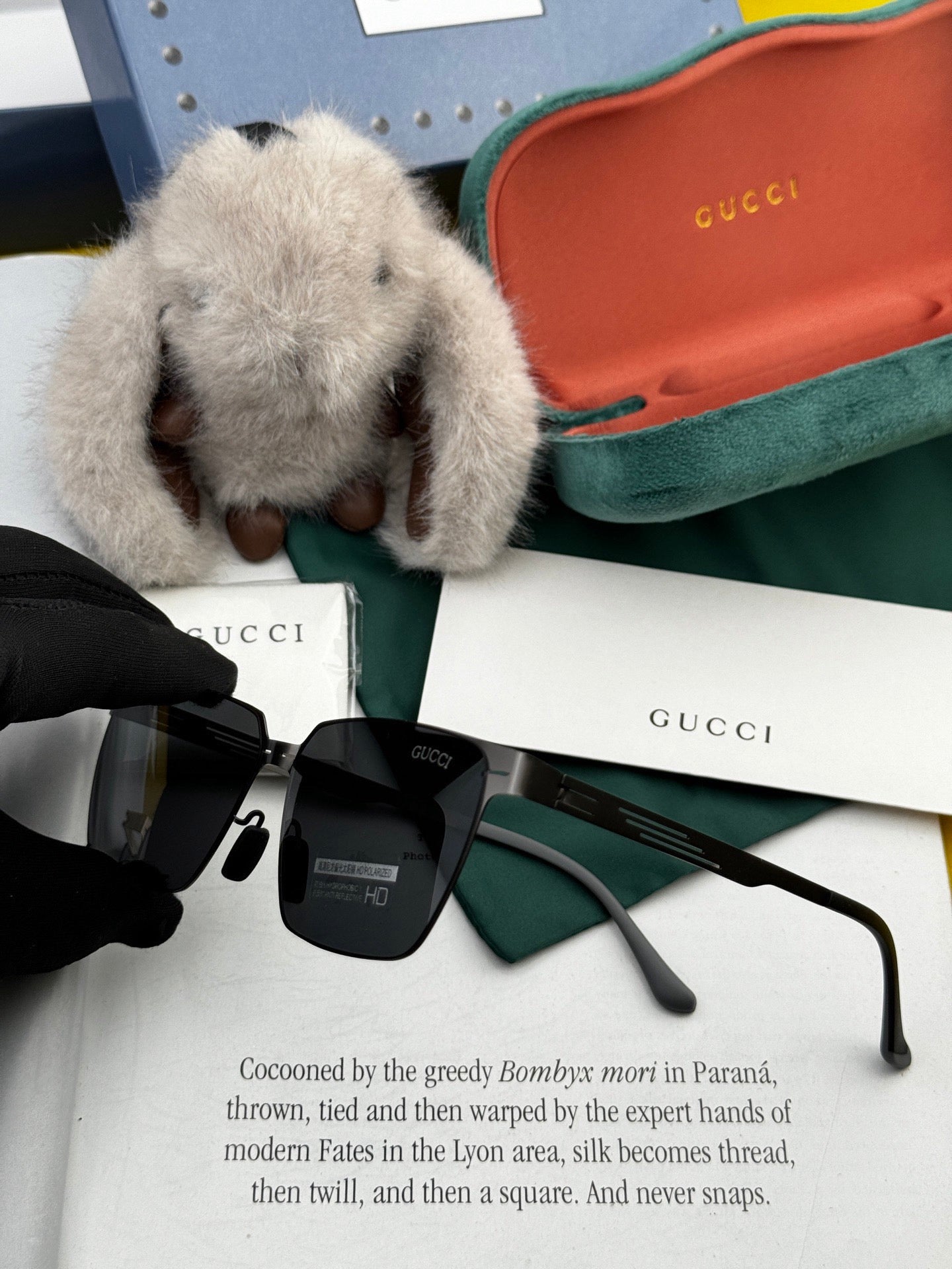 Gucci G9882 Polarized Fashion Black Lens Sunglasses for Men & Women - 866952 - detail image 6