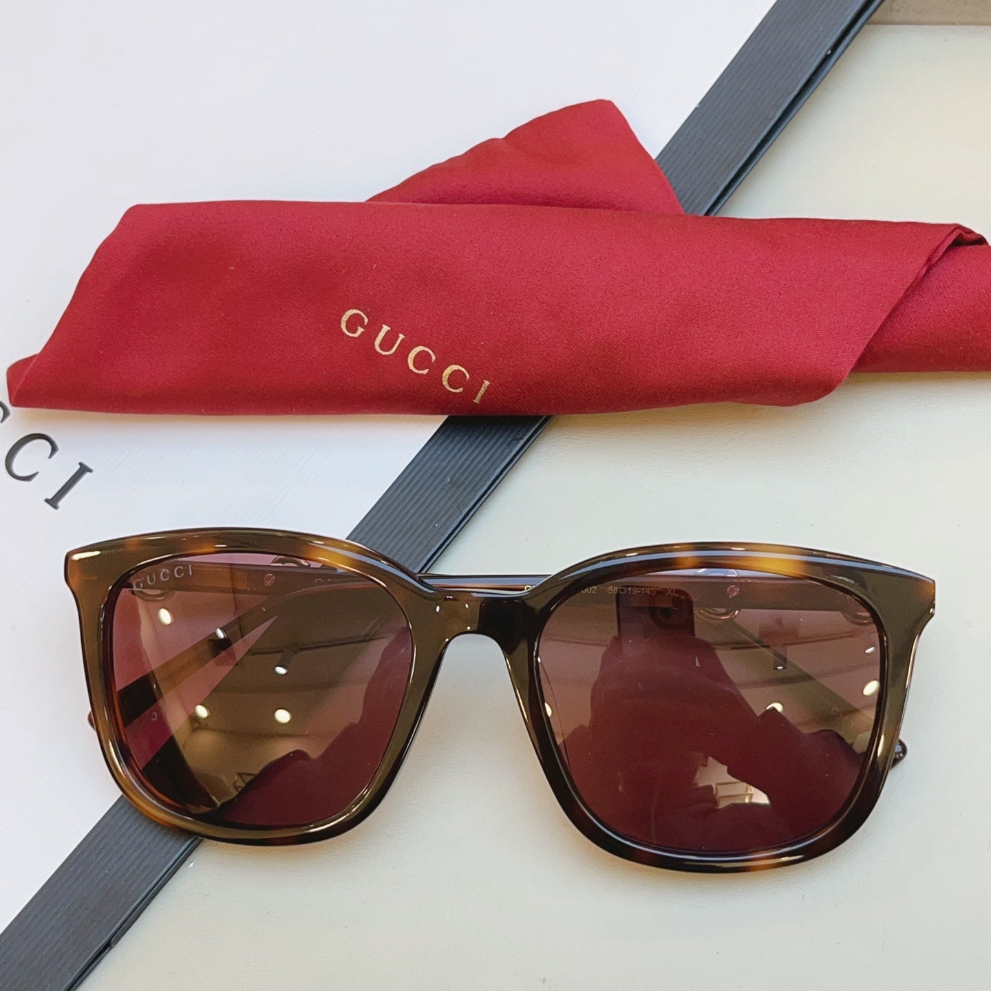 Gucci GG2057SK Fashion Black Lens Sunglasses for Men & Women - 493267 - detail image 5