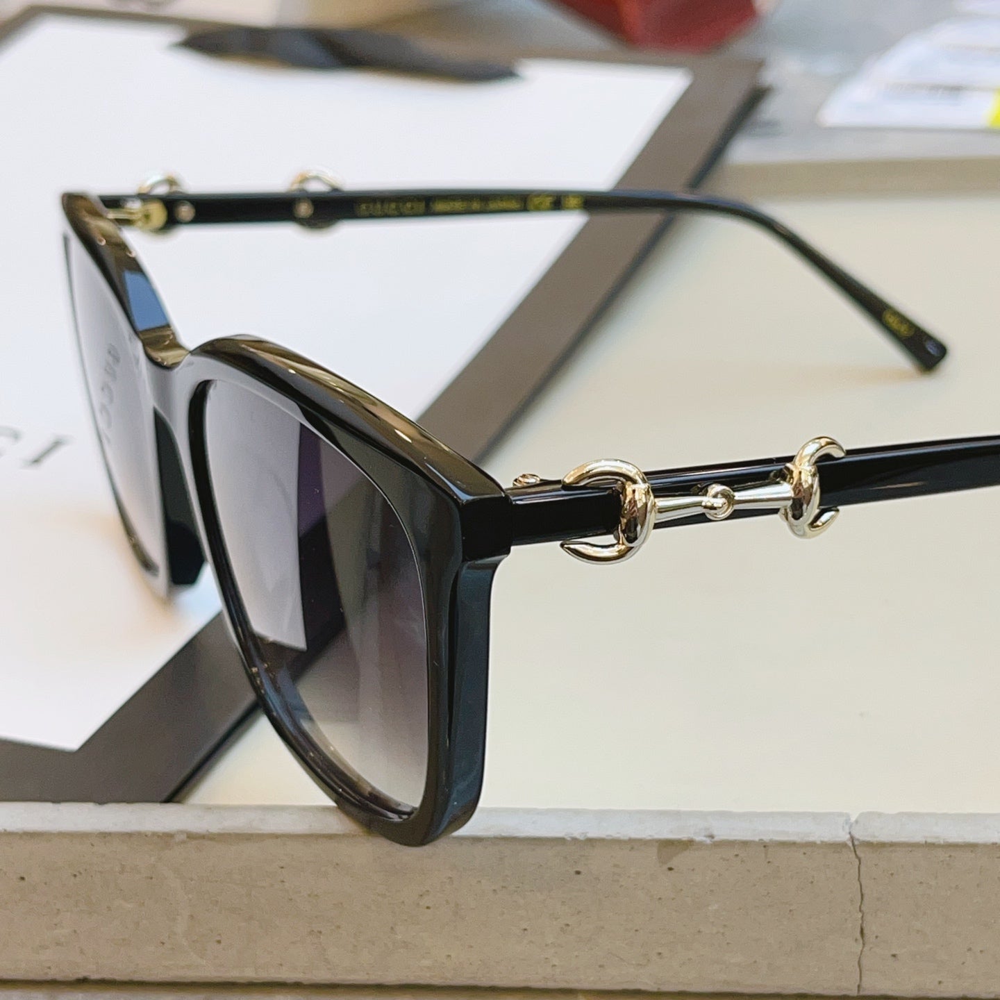 Gucci GG2057SK Fashion Black Lens Sunglasses for Men & Women - 493267 - detail image 6