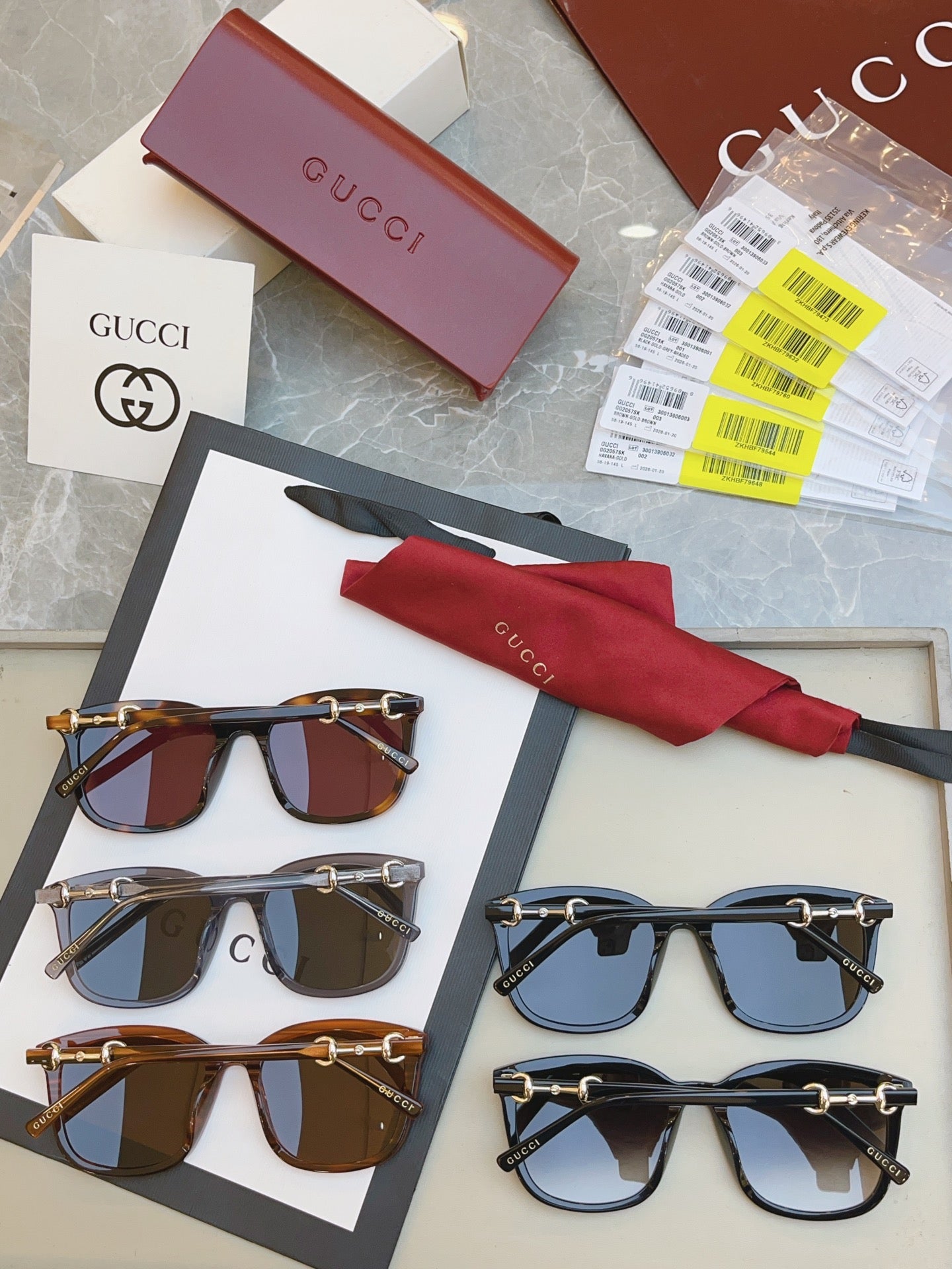 Gucci GG2057SK Fashion Black Lens Sunglasses for Men & Women - detail image 8