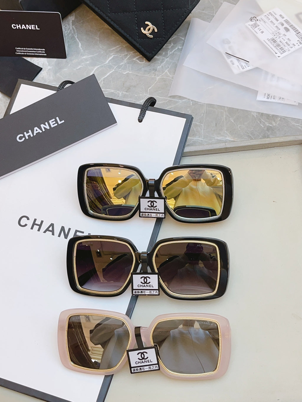 Chanel 71709A Fashion Black Lens Sunglasses for Men & Women - detail image 9